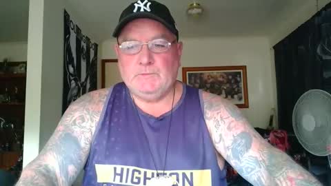 tattzsexy online show from 8, 3, 2026