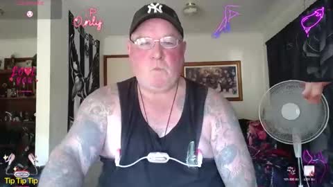 Snapshot of tattzsexy chatting on 1, 5, 2026 tattzsexy online show from 1, 5, 2026
