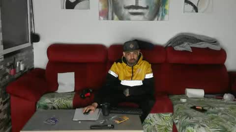 Tatuado20cm online show from 27, 11, 2025