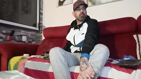 Snapshot of tatuadorhotxxx chatting on 17, 2, 2026 Tatuado20cm online show from 17, 2, 2026