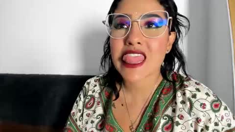 Tatiana Gomez online show from 19, 5, 2026