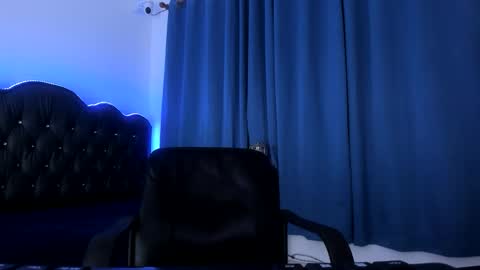 Snapshot of taveko_soler chatting on 15, 5, 2026 Taveko online show from 15, 5, 2026