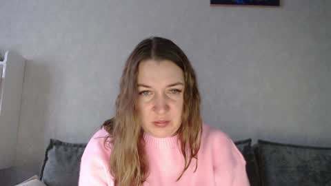 Snapshot of taxxxu chatting on 23, 1, 2025 Diana online show from 23, 1, 2025