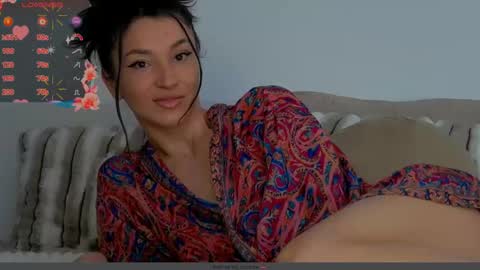 Snapshot of tayakayan chatting on 1, 3, 2025 TayaKayan online show from 1, 3, 2025