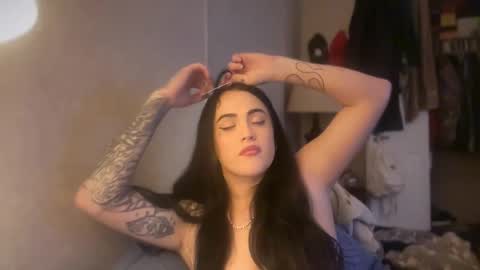 badgirltay online show from 17, 1, 2026