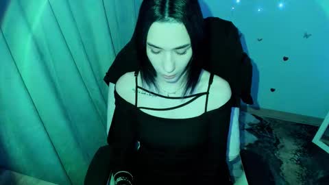 Tayla online show from 15, 12, 2025