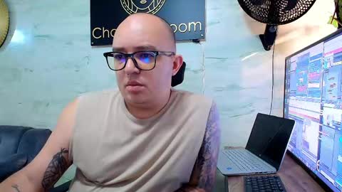 Snapshot of tayler_colins_1 chatting on 1, 5, 2026 online show from 1, 5, 2026