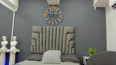 Snapshot of taylor__harper chatting on 26, 4, 2026 Taylor Harper online show from 26, 4, 2026