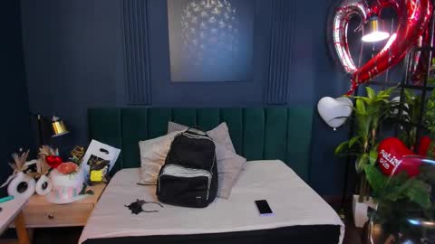 Snapshot of taylor_bennet chatting on 19, 2, 2025 Taylor Bennet online show from 19, 2, 2025