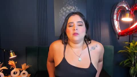 Snapshot of taylor_bennet chatting on 6, 3, 2025 Taylor Bennet online show from 6, 3, 2025