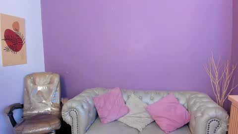 Snapshot of taylor_bennet chatting on 17, 10, 2025 Taylor Bennet online show from 17, 10, 2025