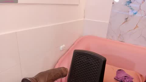 taylor_cupper_ online show from 20, 2, 2026