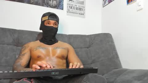 Snapshot of taylor_mccarthy_1 chatting on 20, 10, 2025 Taylor Mccarthy online show from 20, 10, 2025