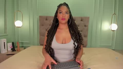 Snapshot of taylor_sexyy chatting on 27, 2, 2025 Taylor  online show from 27, 2, 2025