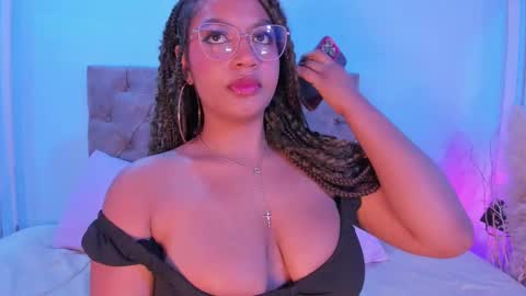 Snapshot of taylor_sexyy chatting on 25, 9, 2025 Taylor  online show from 25, 9, 2025