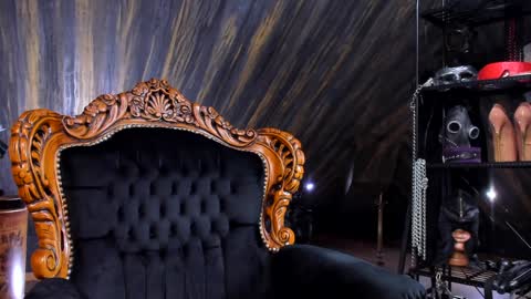 Snapshot of taylorfemdom chatting on 12, 1, 2025 Mistress Taylor online show from 12, 1, 2025