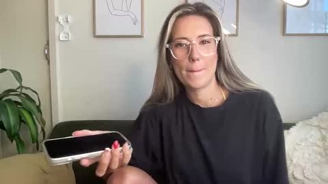 Snapshot of taylorslittlekingdom chatting on 13, 3, 2026 Taylor online show from 13, 3, 2026