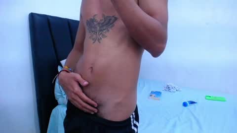 Tayron online show from 15, 2, 2025