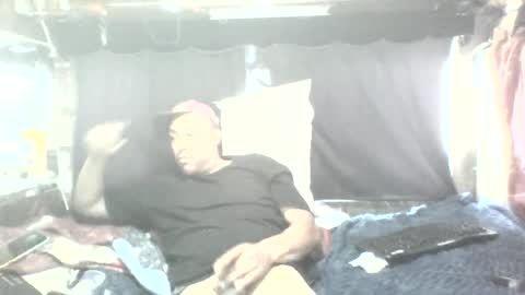 Snapshot of tazz202569378296 chatting on 15, 6, 2026 Big Daddy online show from 15, 6, 2026