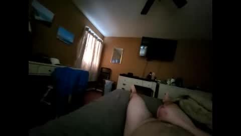 Snapshot of tbry98 chatting on 9, 5, 2026 tbry98 online show from 9, 5, 2026