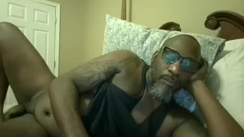 Snapshot of tchsul chatting on 30, 11, 2025 TOUCH online show from 30, 11, 2025