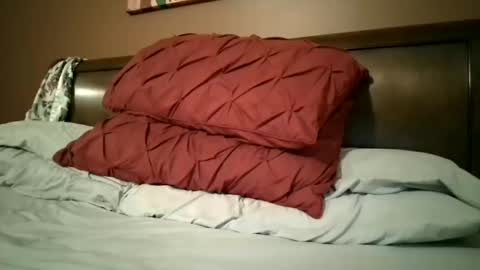 Snapshot of tchsul chatting on 7, 2, 2026 TOUCH online show from 7, 2, 2026