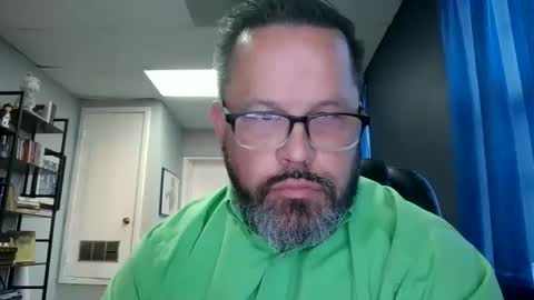 Snapshot of tdhawk87 chatting on 6, 4, 2026 tdhawk87 online show from 6, 4, 2026