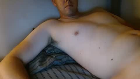 Snapshot of tdyy1995 chatting on 11, 9, 2025 tdyy1995 online show from 11, 9, 2025