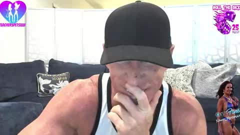 THE TEACHERS PETS online show from 19, 12, 2025