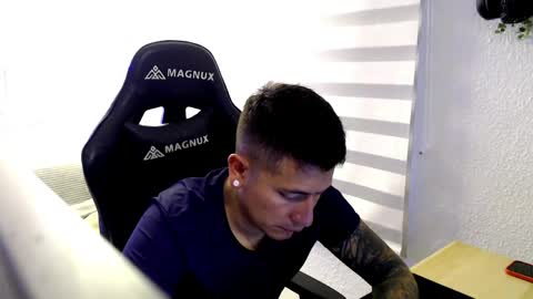 DYNAMITE DUO69 online show from 5, 6, 2026
