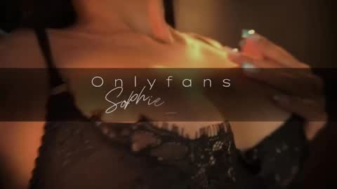 Snapshot of team_soler chatting on 25, 2, 2025 Loren Soler Sophie Soler 19 years online show from 25, 2, 2025