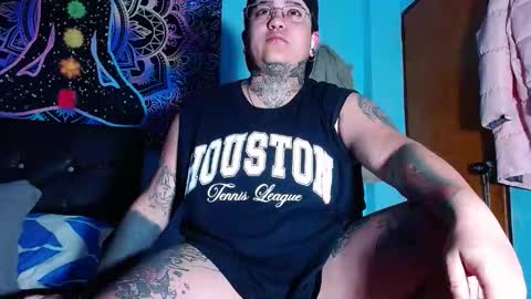 Charlee He online show from 6, 2, 2026