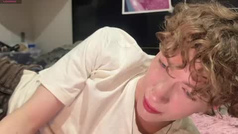 Snapshot of technoracer chatting on 13, 4, 2026 Alice online show from 13, 4, 2026