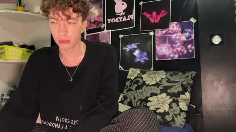 Snapshot of technoracer chatting on 23, 4, 2026 Alice online show from 23, 4, 2026