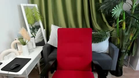 Snapshot of ted_lunn chatting on 22, 4, 2026 Ted online show from 22, 4, 2026