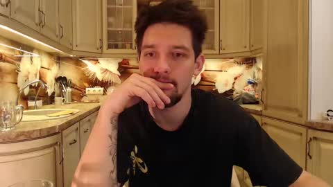 Teddy online show from 8, 3, 2025