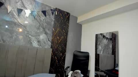 Snapshot of tedyx99 chatting on 18, 4, 2026 Tedy online show from 18, 4, 2026