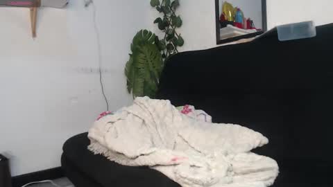 Snapshot of tefy_bratz chatting on 20, 9, 2025 tefy_bratz online show from 20, 9, 2025