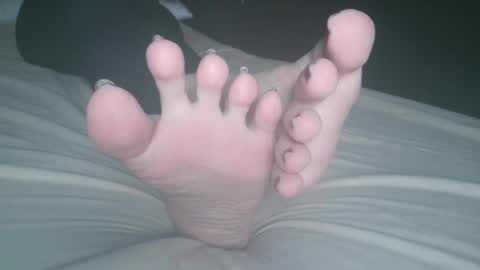 Viv West online show from 12, 2, 2025