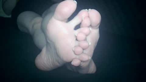 Viv West online show from 25, 10, 2025