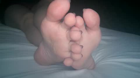 Viv West online show from 19, 11, 2025