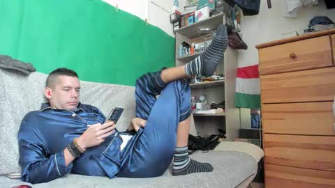 Snapshot of telepaticman chatting on 26, 10, 2025 Virg Lszl online show from 26, 10, 2025