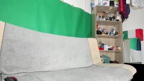 Snapshot of telepaticman chatting on 15, 11, 2025 Virg Lszl online show from 15, 11, 2025