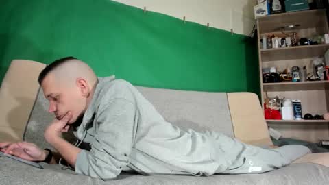 Snapshot of telepaticman chatting on 25, 3, 2026 Virg Lszl online show from 25, 3, 2026