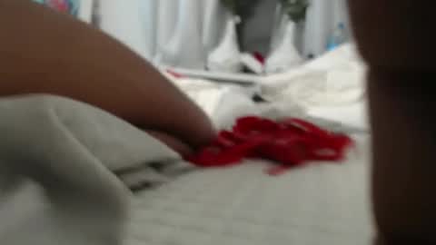 Snapshot of tellmewhat2do4y chatting on 13, 12, 2024 Dkcoupleee online show from 13, 12, 2024