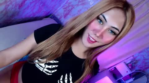 Im Dianna DONT FORGET TO FOLLOW ME   online show from 1, 1, 2025