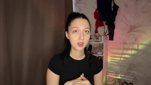 Snapshot of temptingvision chatting on 18, 3, 2026 temptingvision online show from 18, 3, 2026