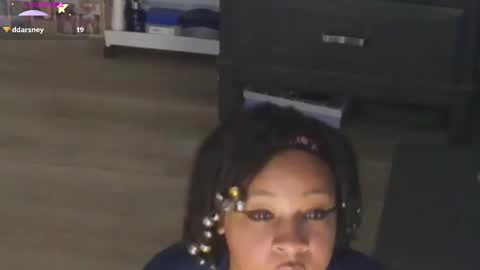 Gaia online show from 11, 10, 2025