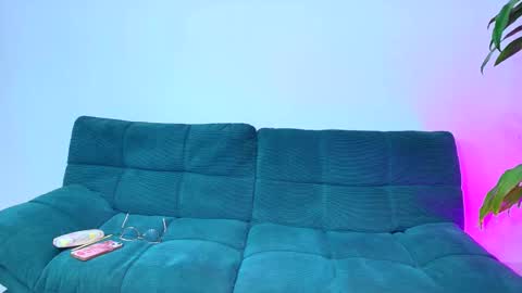 Snapshot of tender_dust chatting on 9, 3, 2025 tender_dust online show from 9, 3, 2025