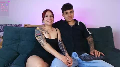 Snapshot of tender_dust chatting on 9, 10, 2025 tender_dust online show from 9, 10, 2025